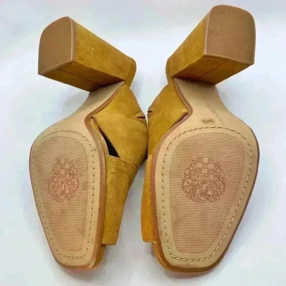 COPY - 🧡PRE-LOVED🧡VINCE CAMUTO🧡GINGER COLORS SUEDE MULES🧡SIZE 9 - Picture 7 of 12